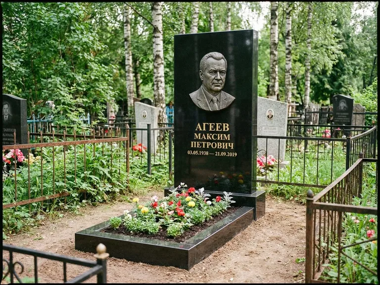 Памятник с барельефом — выполненная работа 1 в Ижевске