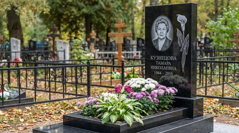 Памятник с гравировкой калл — выполненная работа «Кузнецова» в Ижевске
