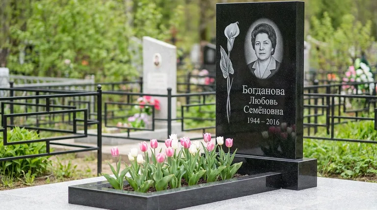 Памятник с гравировкой калл — выполненная работа «Богданова» в Ижевске