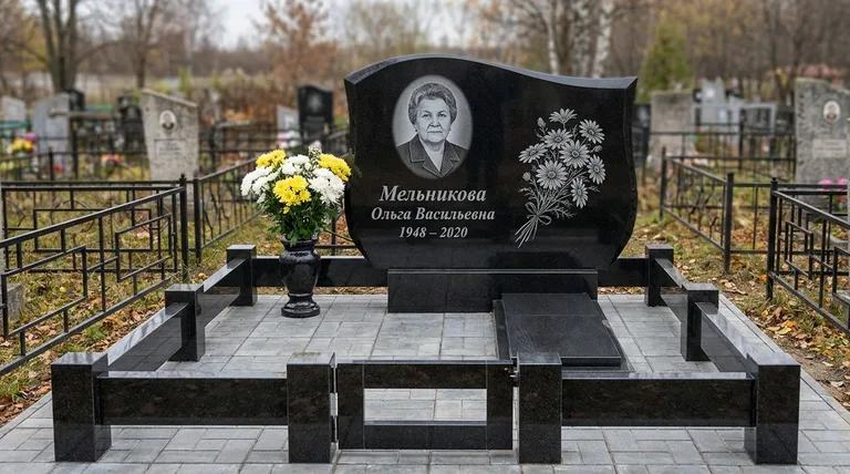 Памятник с гравировкой ромашек — выполненная работа «Мельникова» в Ижевске