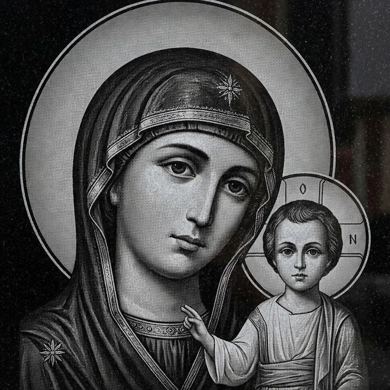 Эскиз иконы: Казанская (полутон) — детальный образ Богородицы, гравировка на памятник в Ижевске