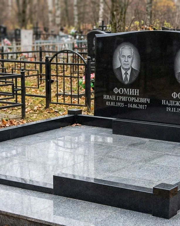 Премиум-комплекс под ключ с вазами и скамьёй в Ижевске