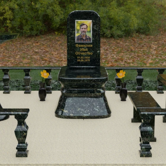 Гранитный мемориал со скругленной стелой, гранит Балтик грин, в Якутске